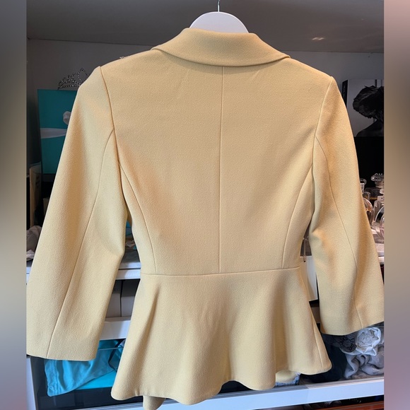 Aritzia- Wilfred blazer Pastel Yellow XXS - Picture 5 of 6